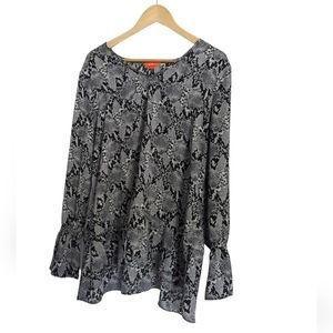 2/$15 WOMAN'S Joe Fresh Black & White Snake Print Long Sleeve Blouse-Size Large